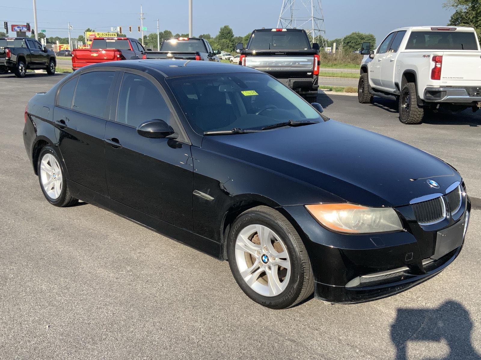Used 2008 BMW 3 Series 328xi with VIN WBAVC93568K056501 for sale in Mattoon, IL