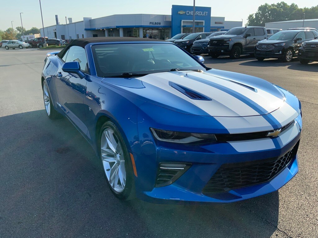 2018 Chevrolet Camaro 2SS photo 2