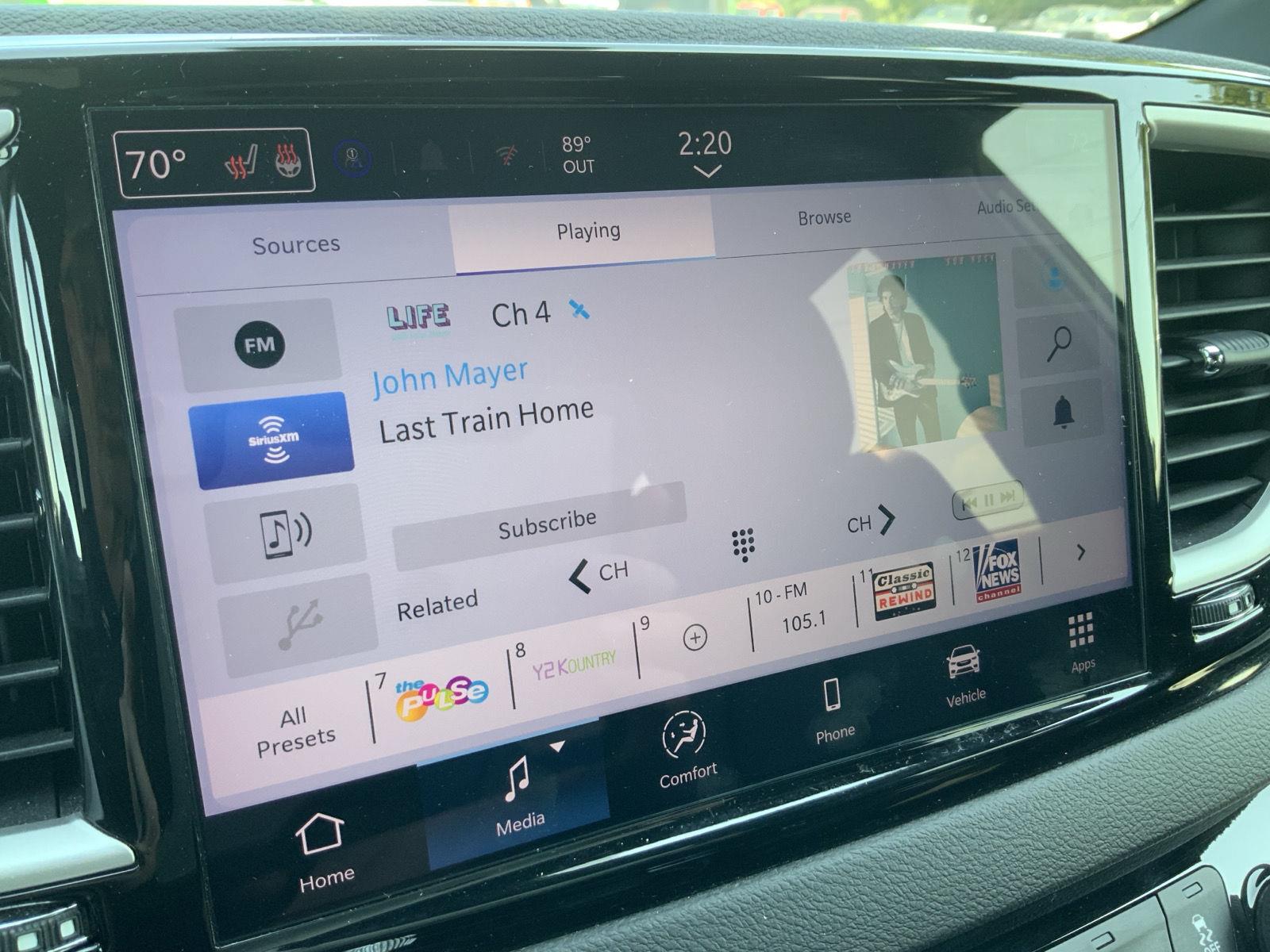 2025 Chrysler Pacifica Select - Photo 30