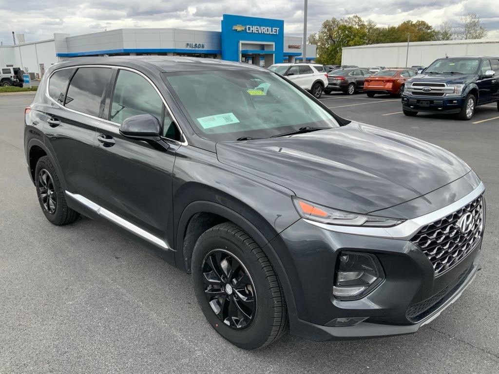 Used 2020 Hyundai Santa Fe SEL with VIN 5NMS3CAD0LH251267 for sale in Clinton, IN