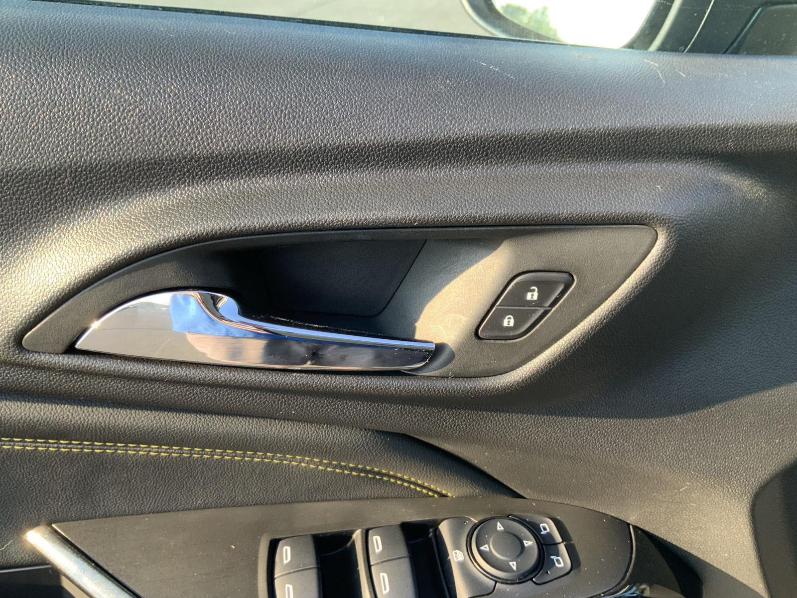 2025 Chevrolet Trax LT - Photo 22