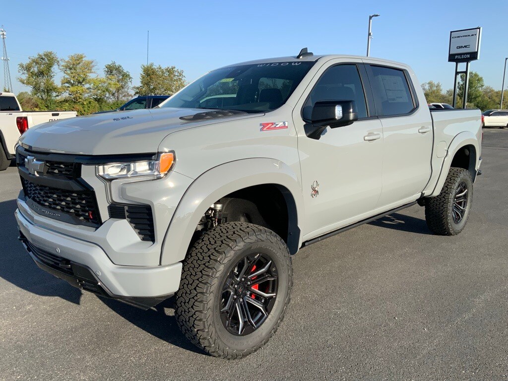 2025 Chevrolet Silverado 1500 RST photo 4