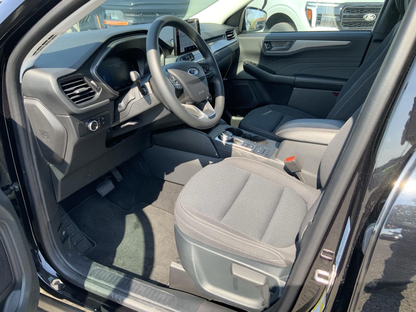 2024 Ford Escape Base - Photo 24