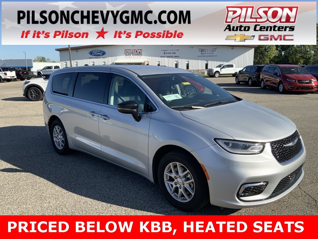 Used 2024 Chrysler Pacifica Touring L Van Passenger Van