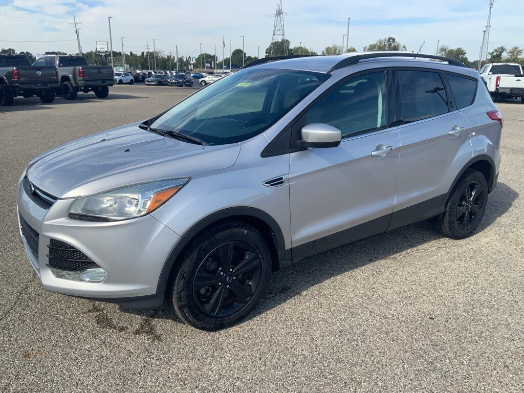 2016 Ford Escape SE photo 4