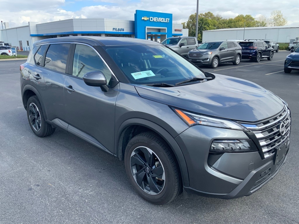 Used 2024 Nissan Rogue SV SUV