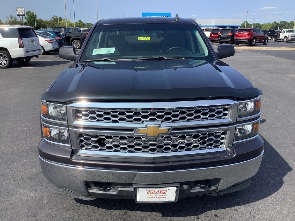 Used 2015 Chevrolet Silverado 1500 LT with VIN 3GCUKREC4FG106507 for sale in Clinton, IN