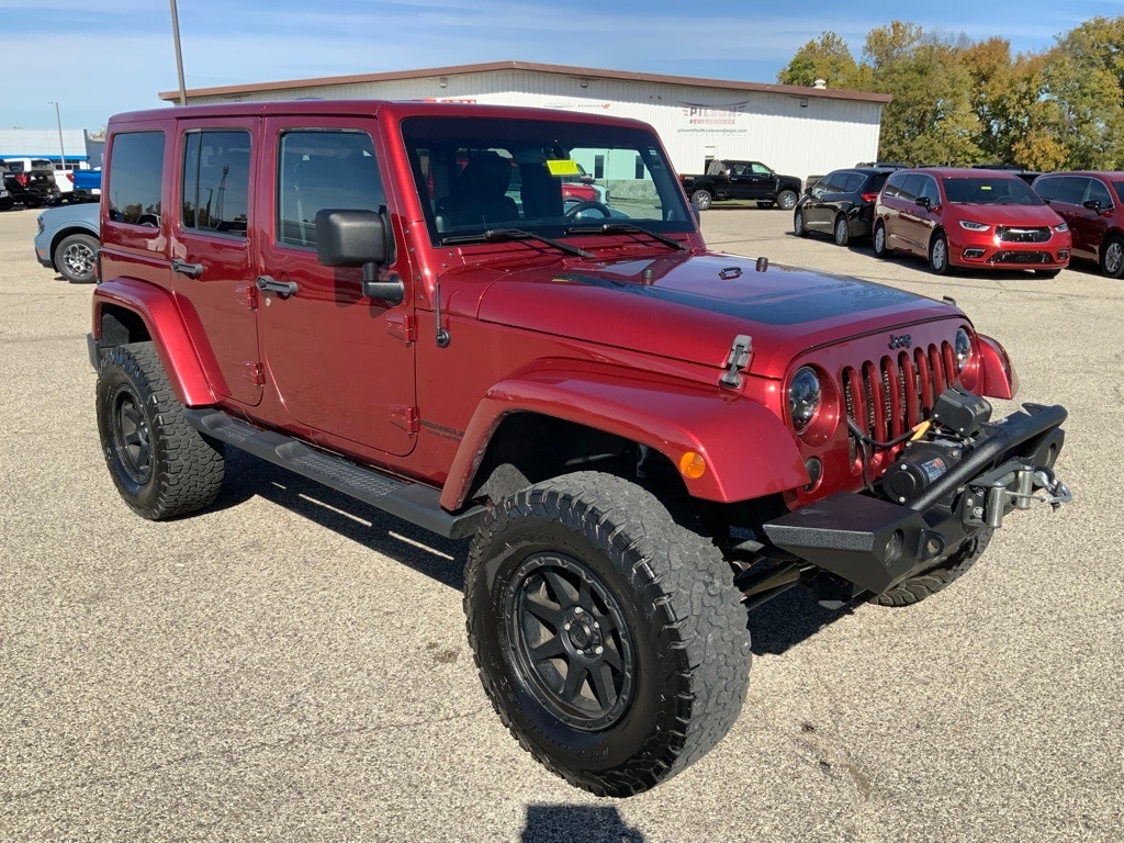 Used 2012 Jeep Wrangler Unlimited Sahara with VIN 1C4BJWEG4CL264159 for sale in Clinton, IN