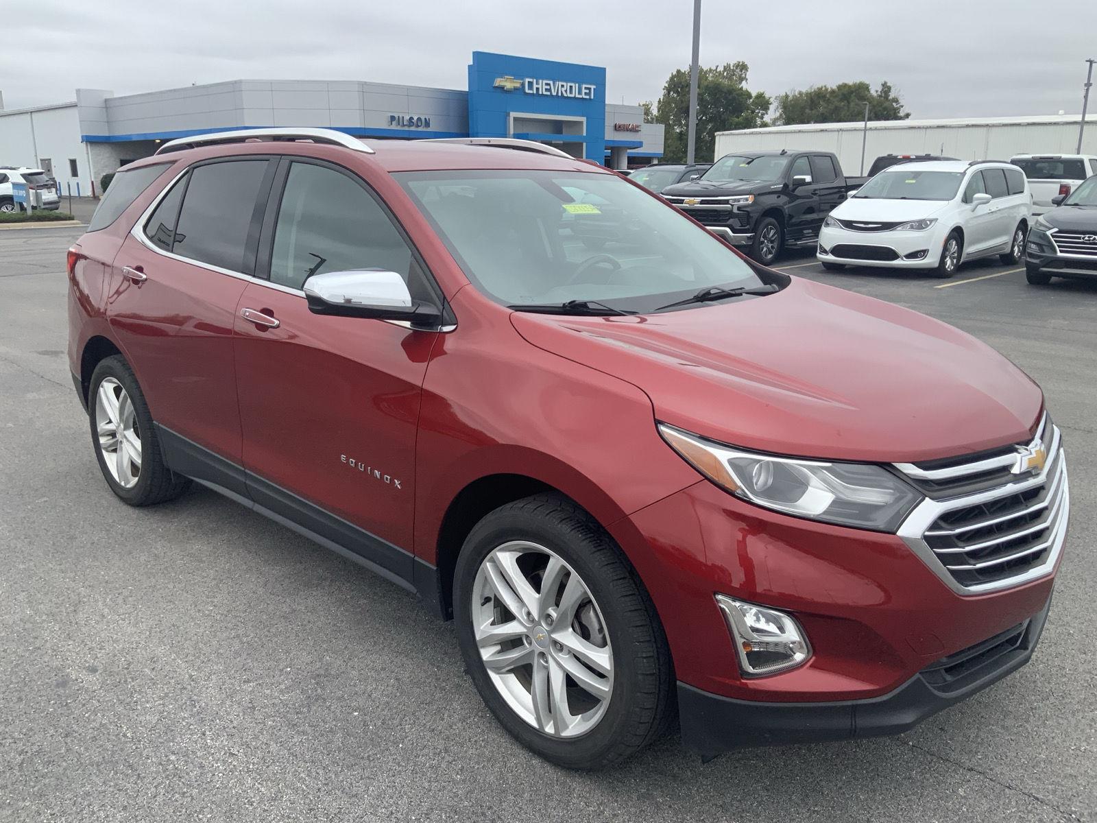 Used 2019 Chevrolet Equinox Premier with VIN 2GNAXYEX0K6166878 for sale in Clinton, IN