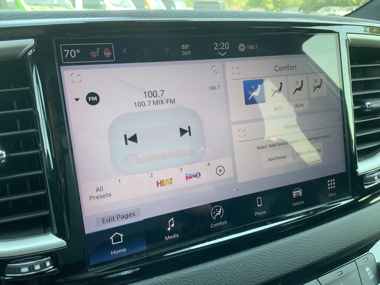 2025 Chrysler Pacifica Select - Photo 29