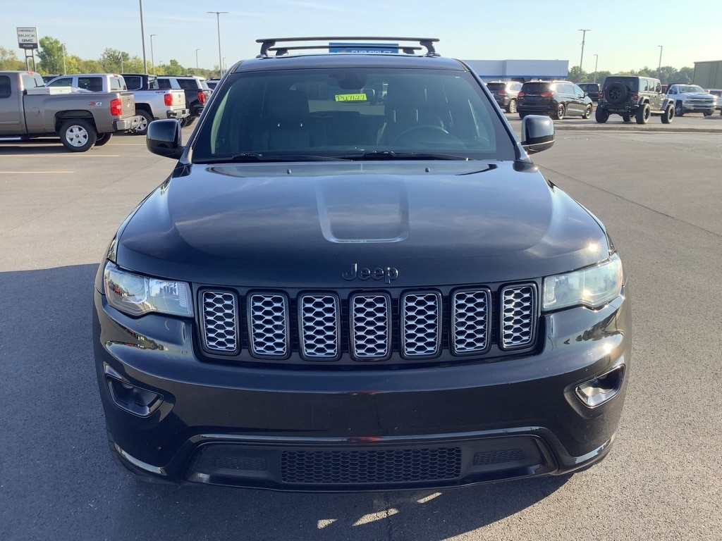 Used 2019 Jeep Grand Cherokee Altitude with VIN 1C4RJFAG1KC808295 for sale in Clinton, IN