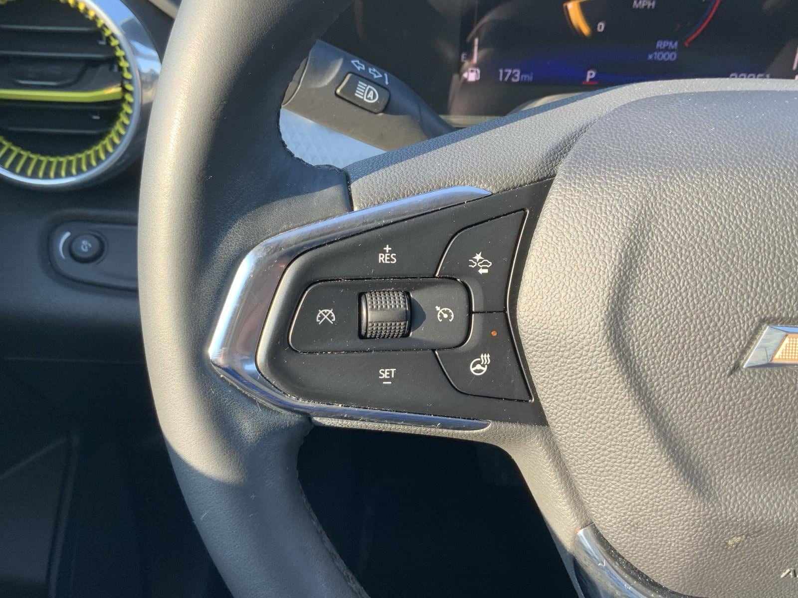2025 Chevrolet Trax LT - Photo 27