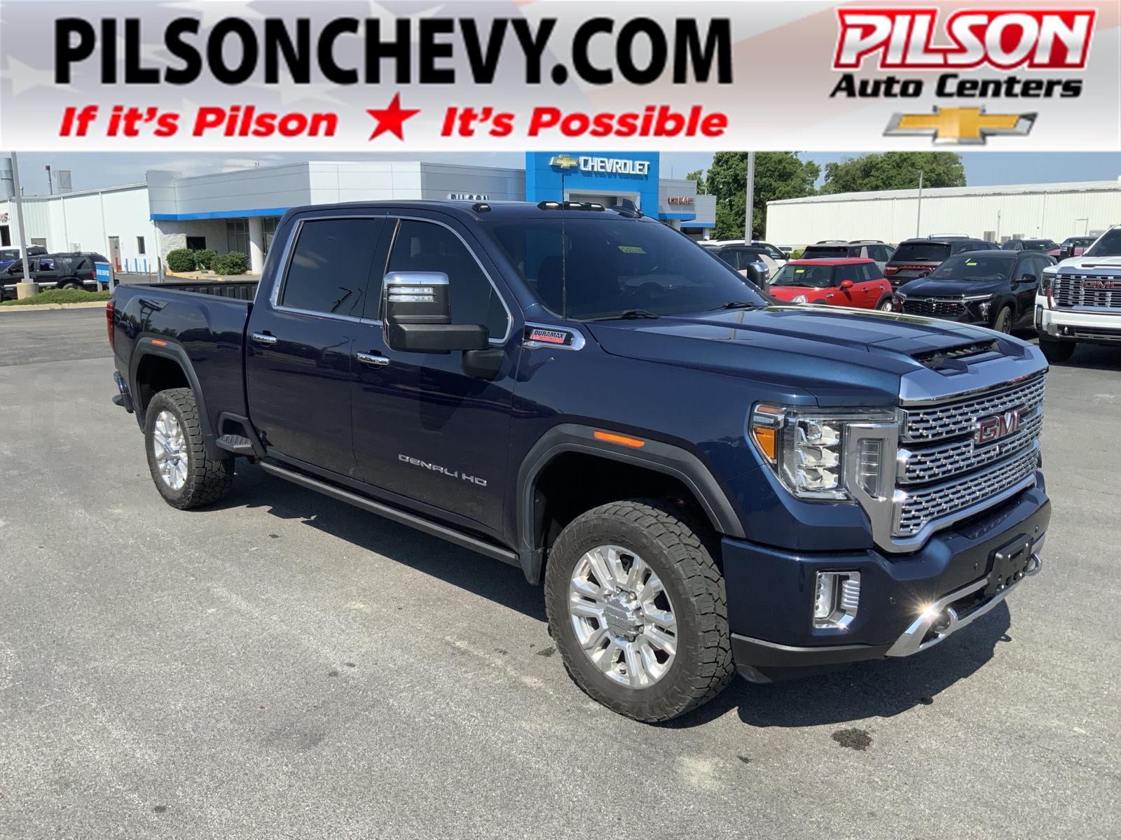 2023 GMC Sierra 4WD Crew Cab Standard Box Denali's photo