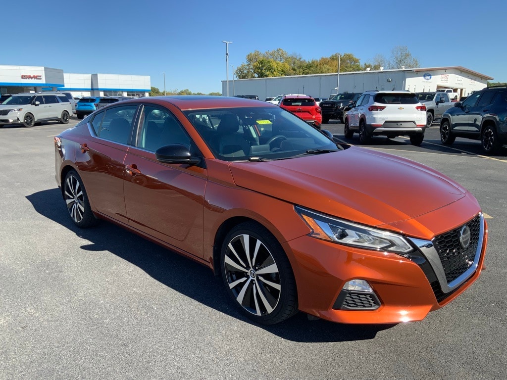 Used 2020 Nissan Altima 2.5 SR Sedan