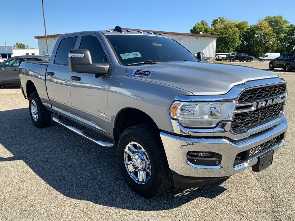 2024 Ram 2500 Tradesman photo 2