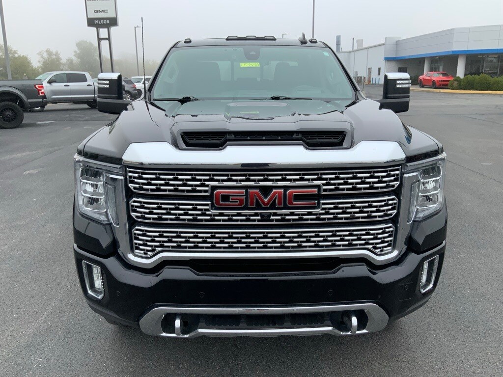 2021 Gmc Sierra 2500 HD Denali photo 3