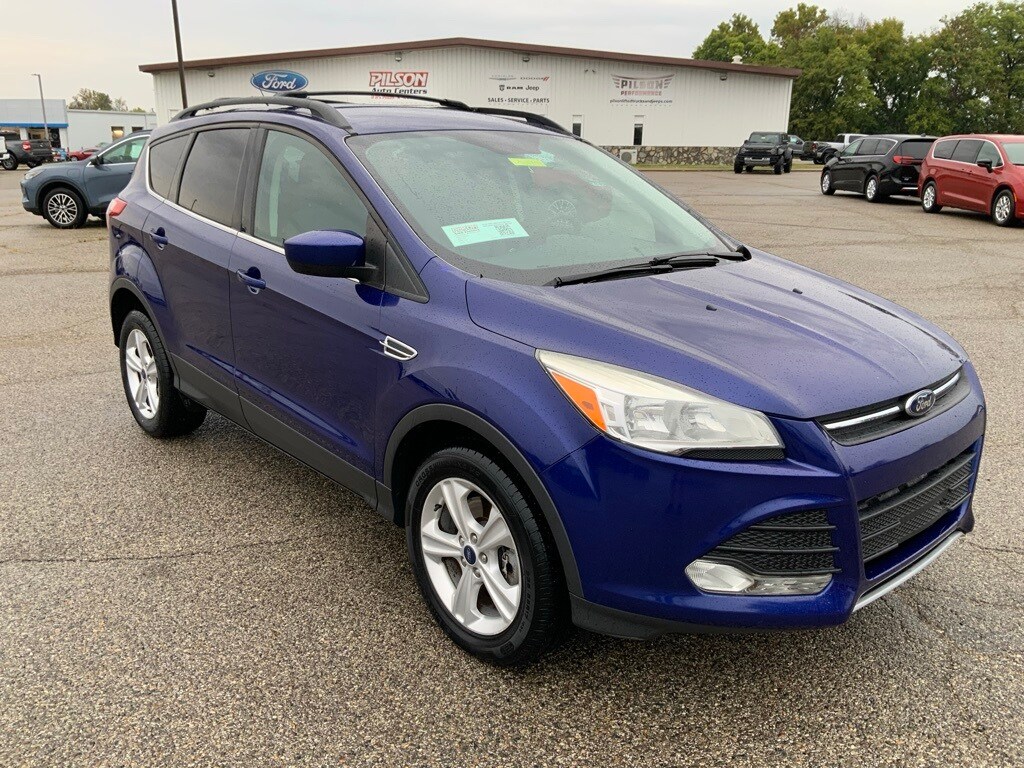 2013 Ford Escape SE photo 2