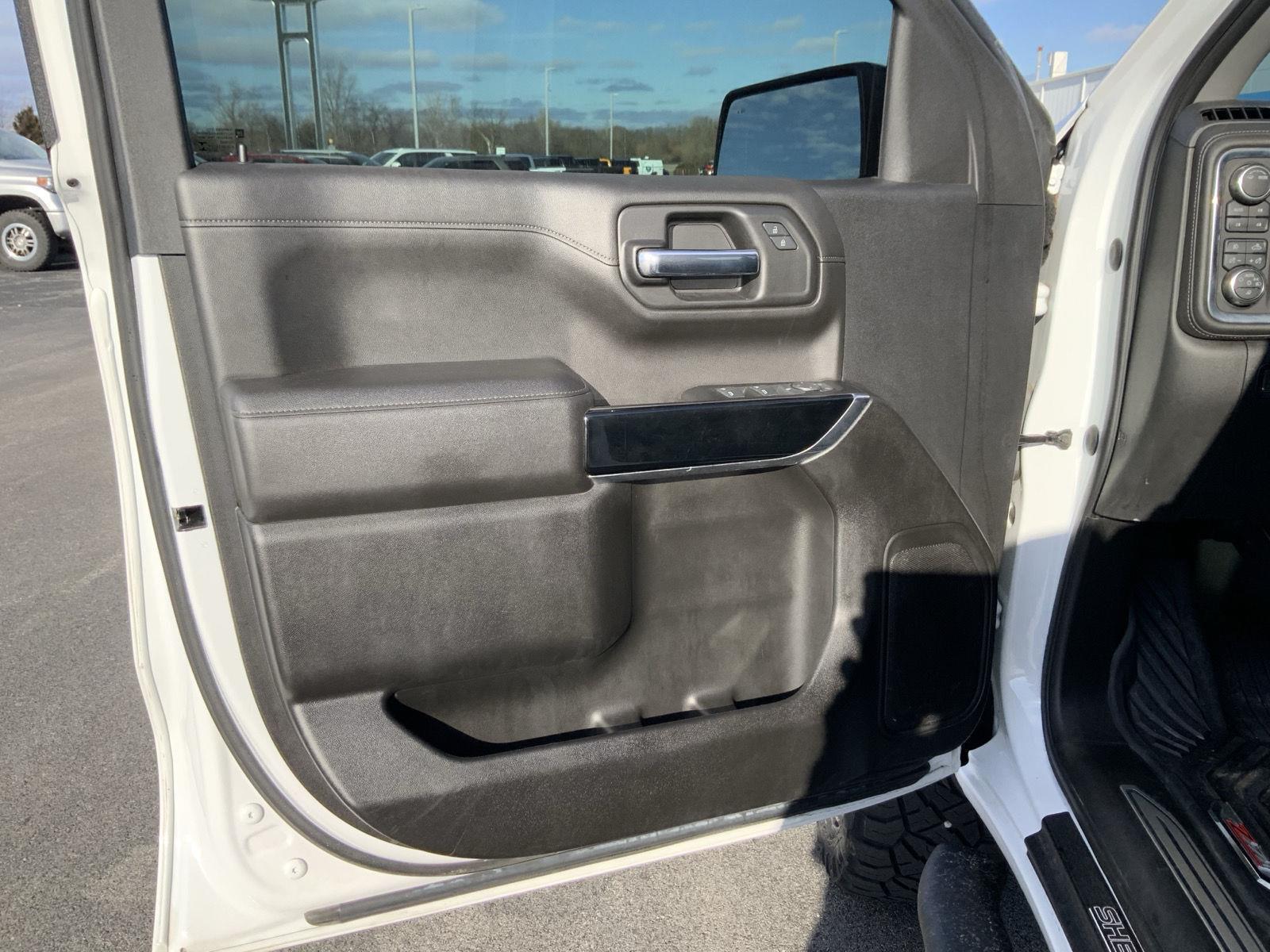 2022 Chevrolet Silverado 1500 Limited RST - Photo 22