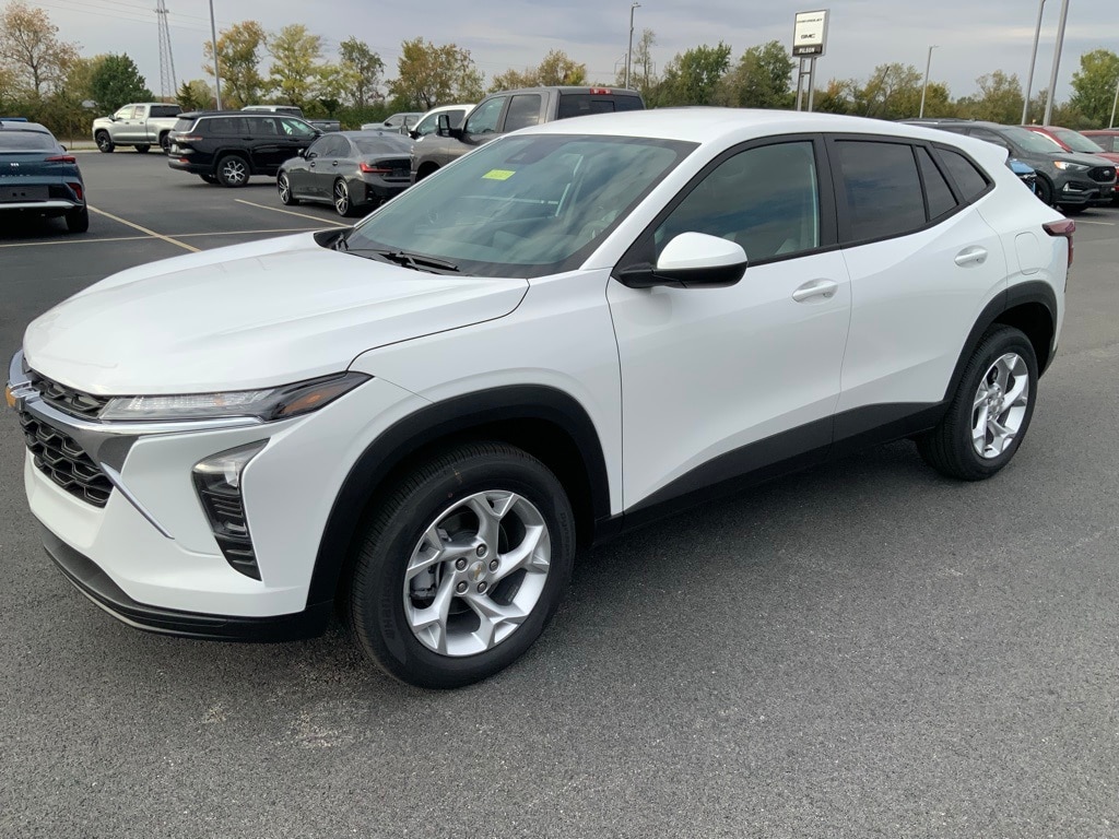 New 2026 Chevrolet Trax LS SUV