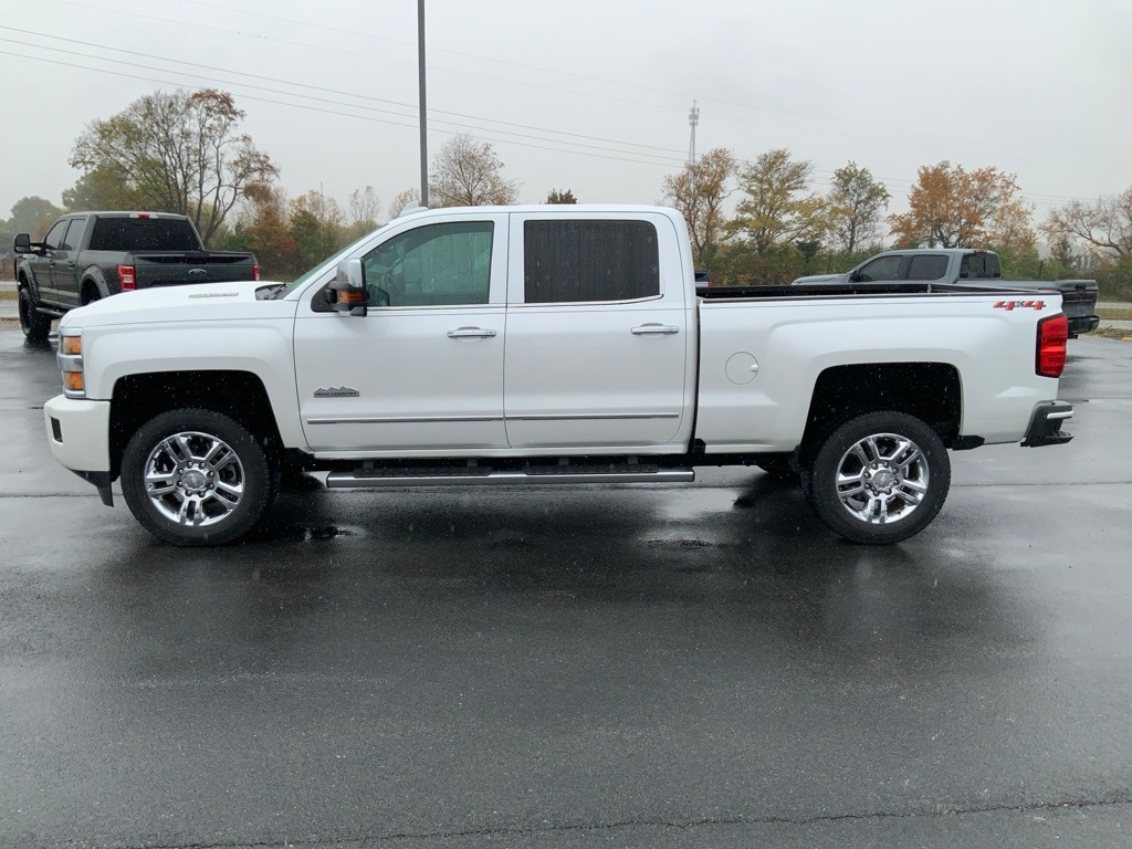 Used 2019 Chevrolet Silverado 2500HD High Country Truck Crew Cab