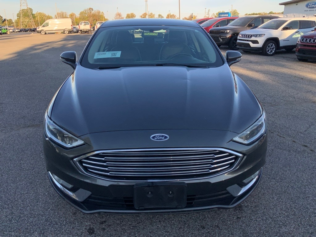 Used 2017 Ford Fusion SE Sedan