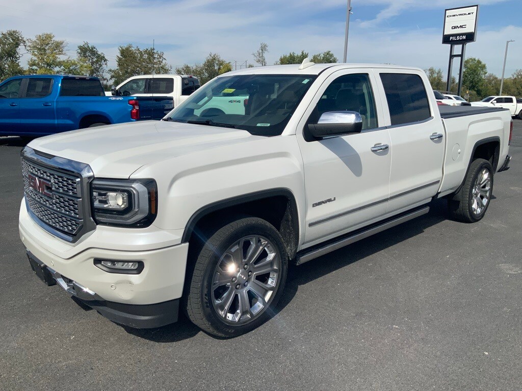 2017 Gmc Sierra Denali photo 4