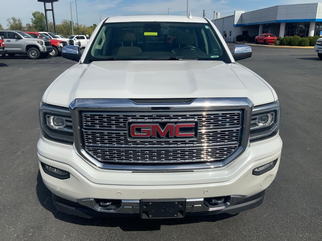 2017 Gmc Sierra Denali photo 3