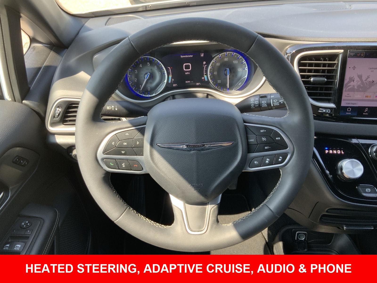 2025 Chrysler Pacifica Select - Photo 6