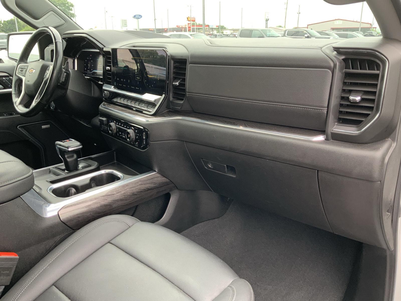 2024 Chevrolet Silverado 1500 LTZ - Photo 63