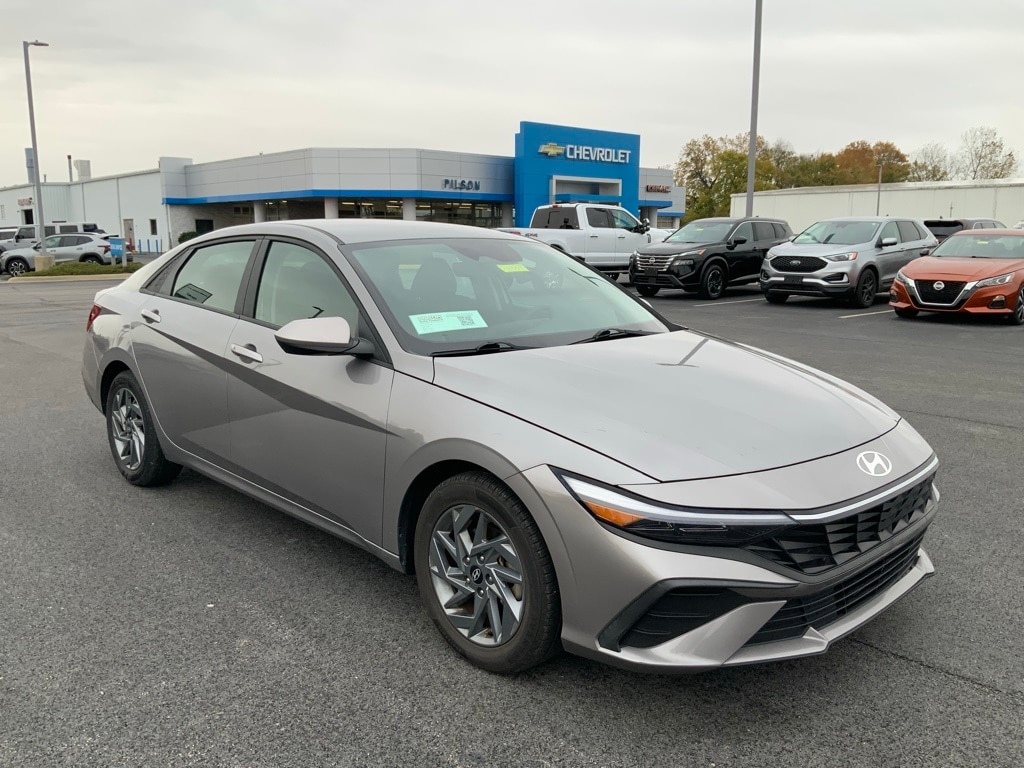 Used 2024 Hyundai Elantra SEL Sedan