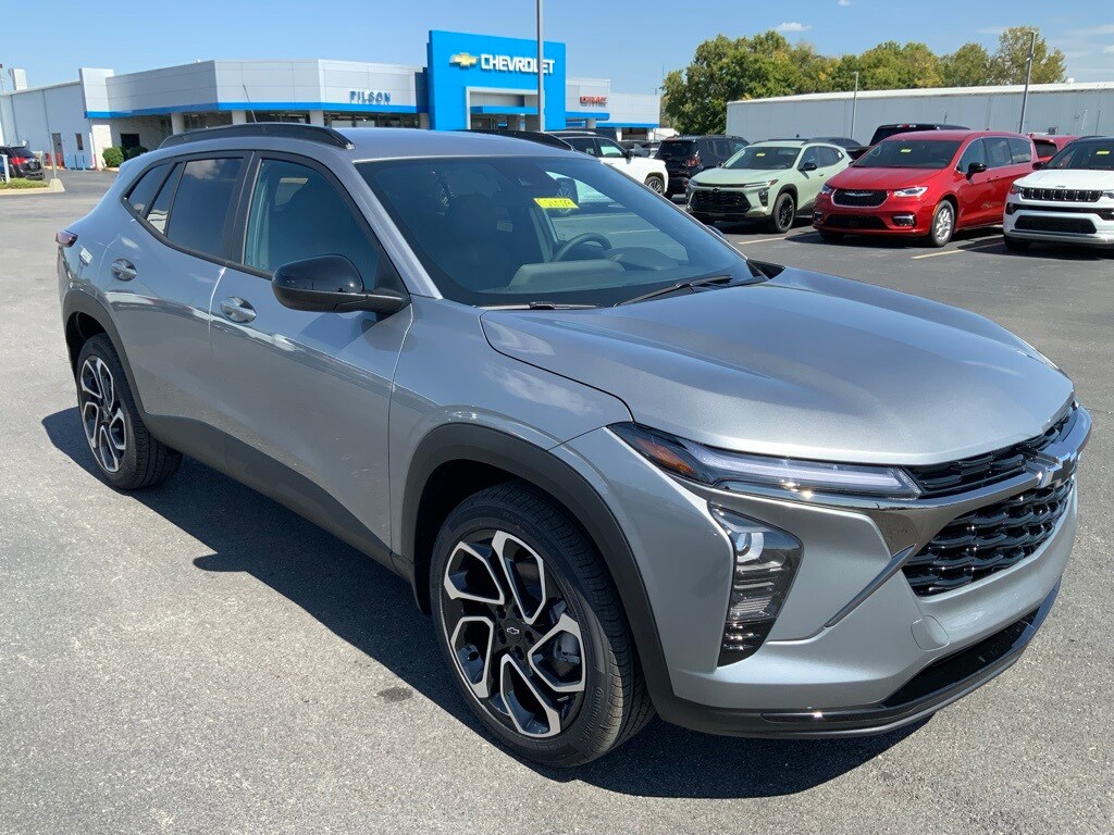 2026 Chevrolet Trax photo 2