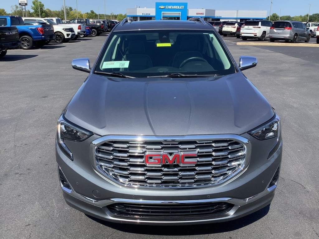 Used 2020 GMC Terrain Denali with VIN 3GKALSEX1LL145573 for sale in Clinton, IN