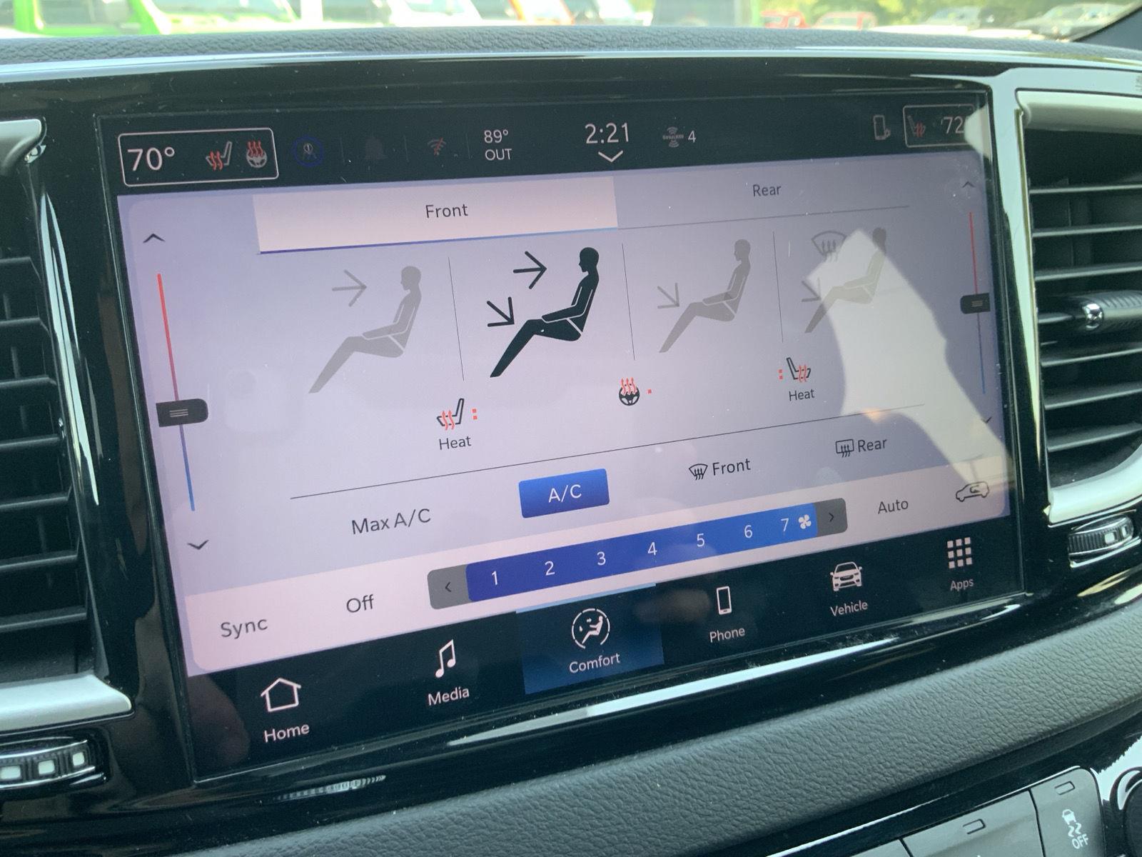 2025 Chrysler Pacifica Select - Photo 32