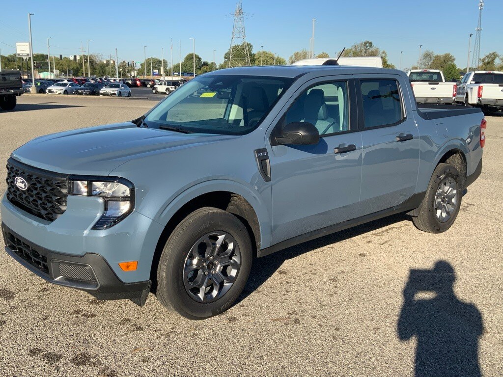2025 Ford Maverick XLT photo 4