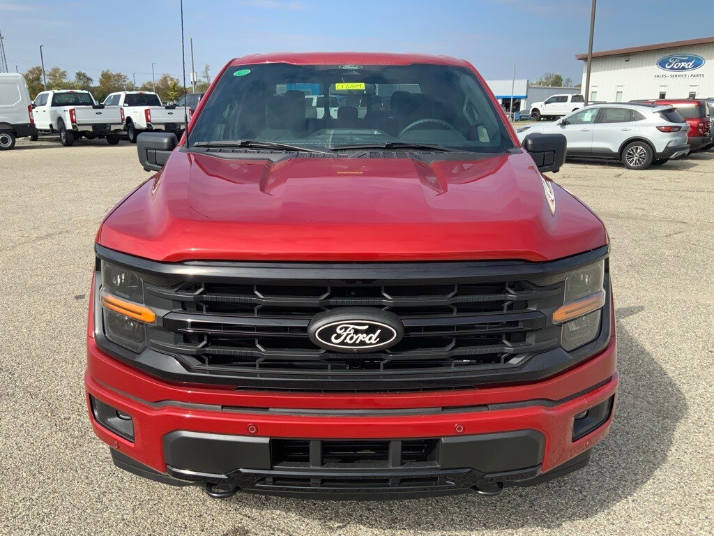 2025 Ford F-150 XLT photo 3