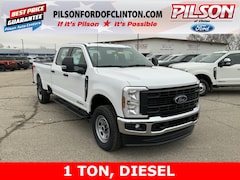 2025 Ford F-350 XL Truck Crew Cab