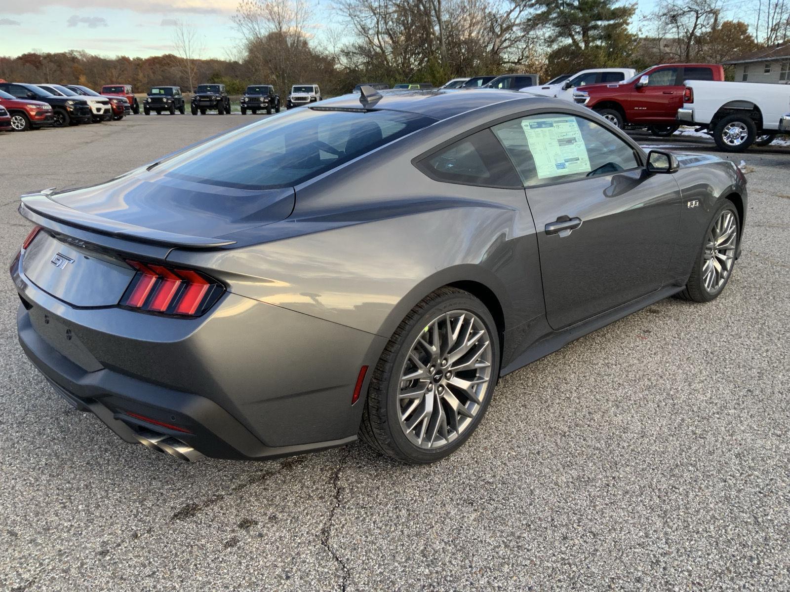 2025 Ford Mustang GT Premium Fastback - Photo 12