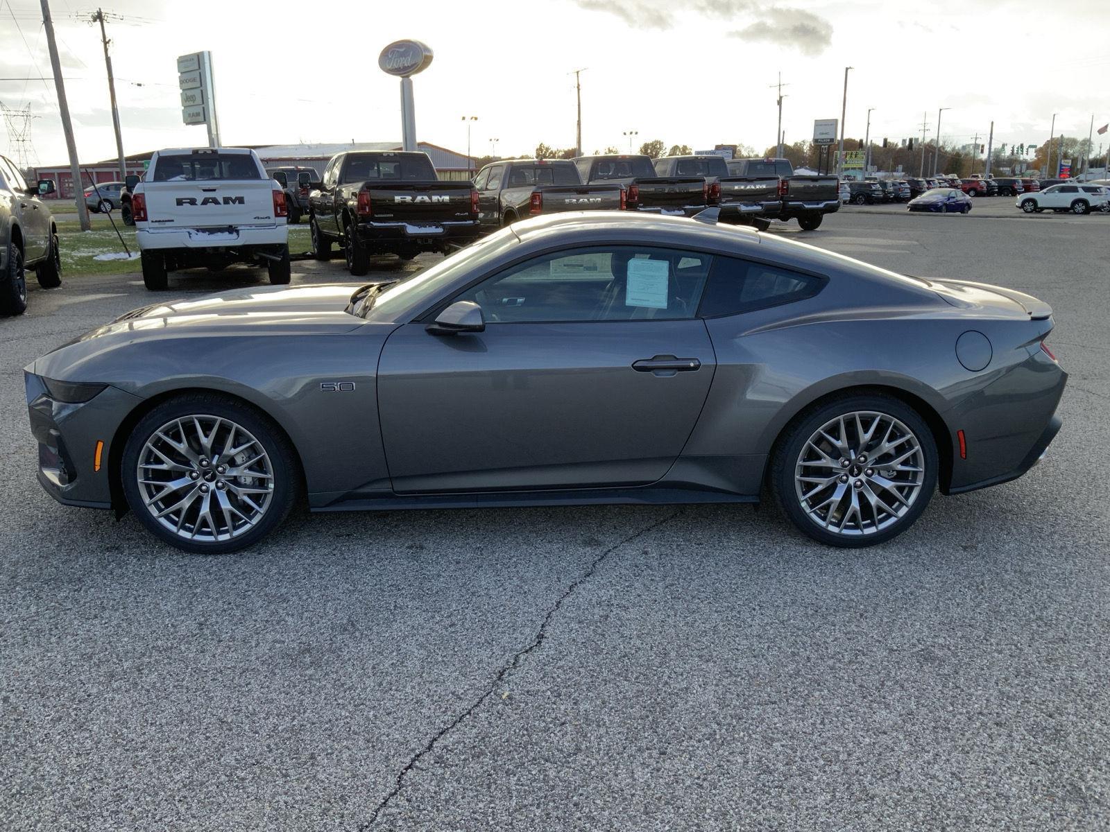 2025 Ford Mustang GT Premium Fastback - Photo 8
