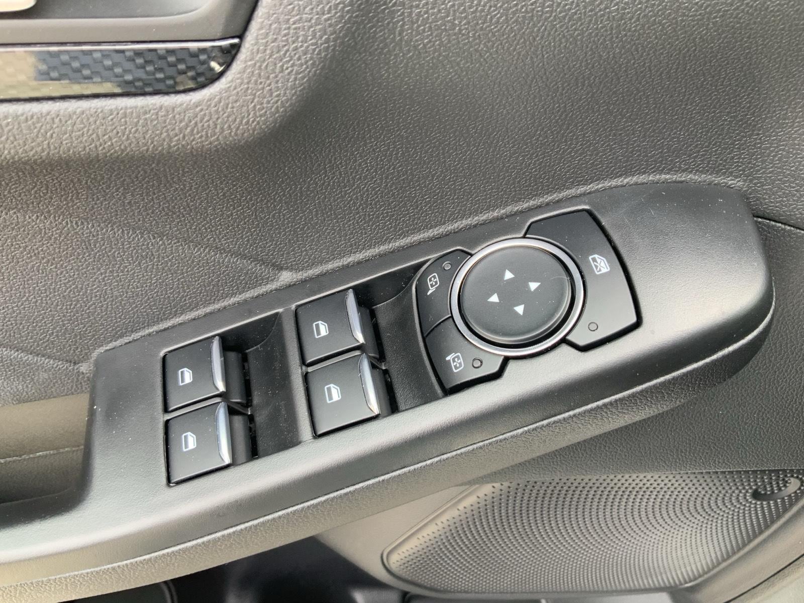 2026 Ford Escape ST-Line - Photo 23