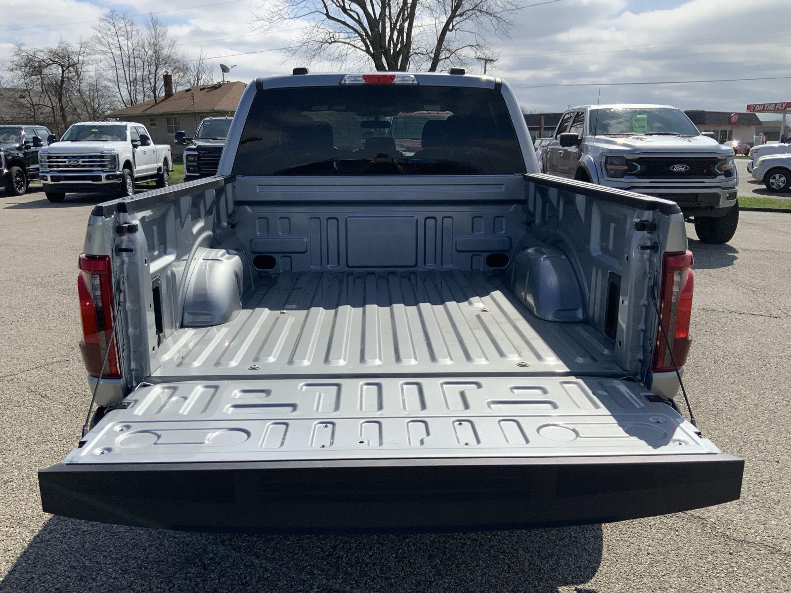 2026 Ford F-150 STX - Photo 9