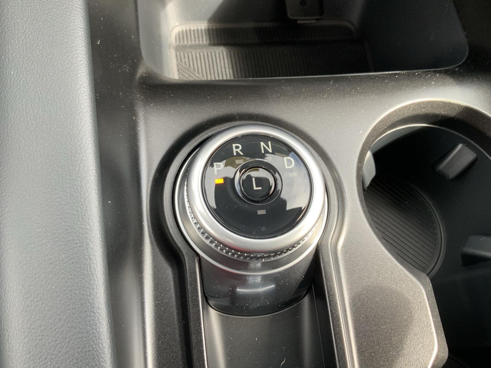 2026 Ford Explorer ST-Line - Photo 48