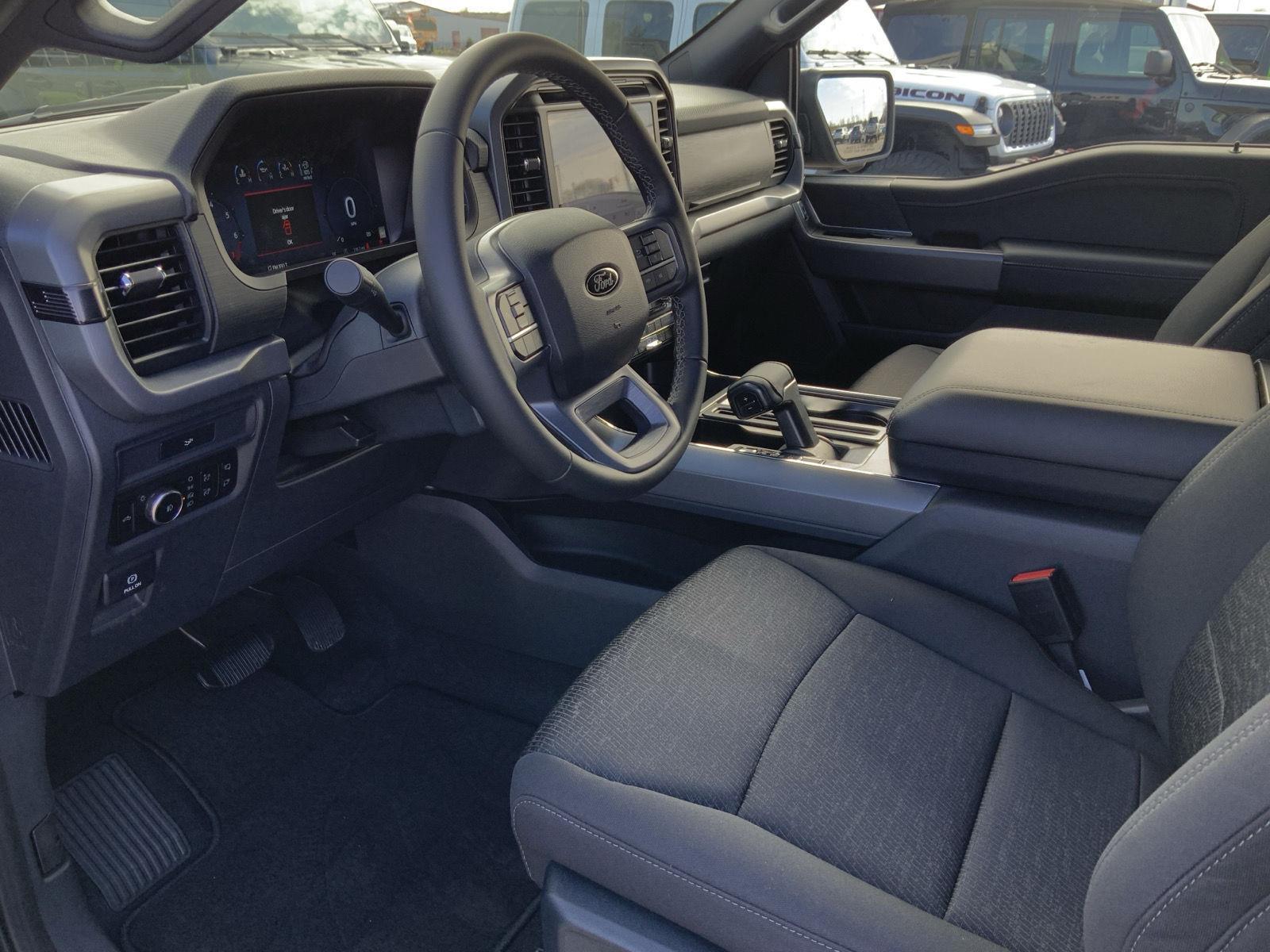2026 Ford F-150 XLT - Photo 26