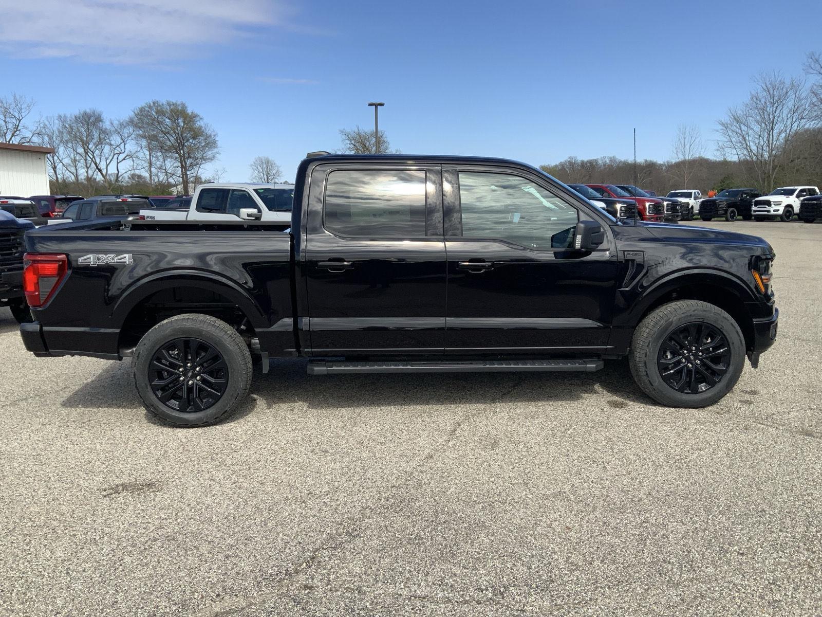 2026 Ford F-150 XLT - Photo 14