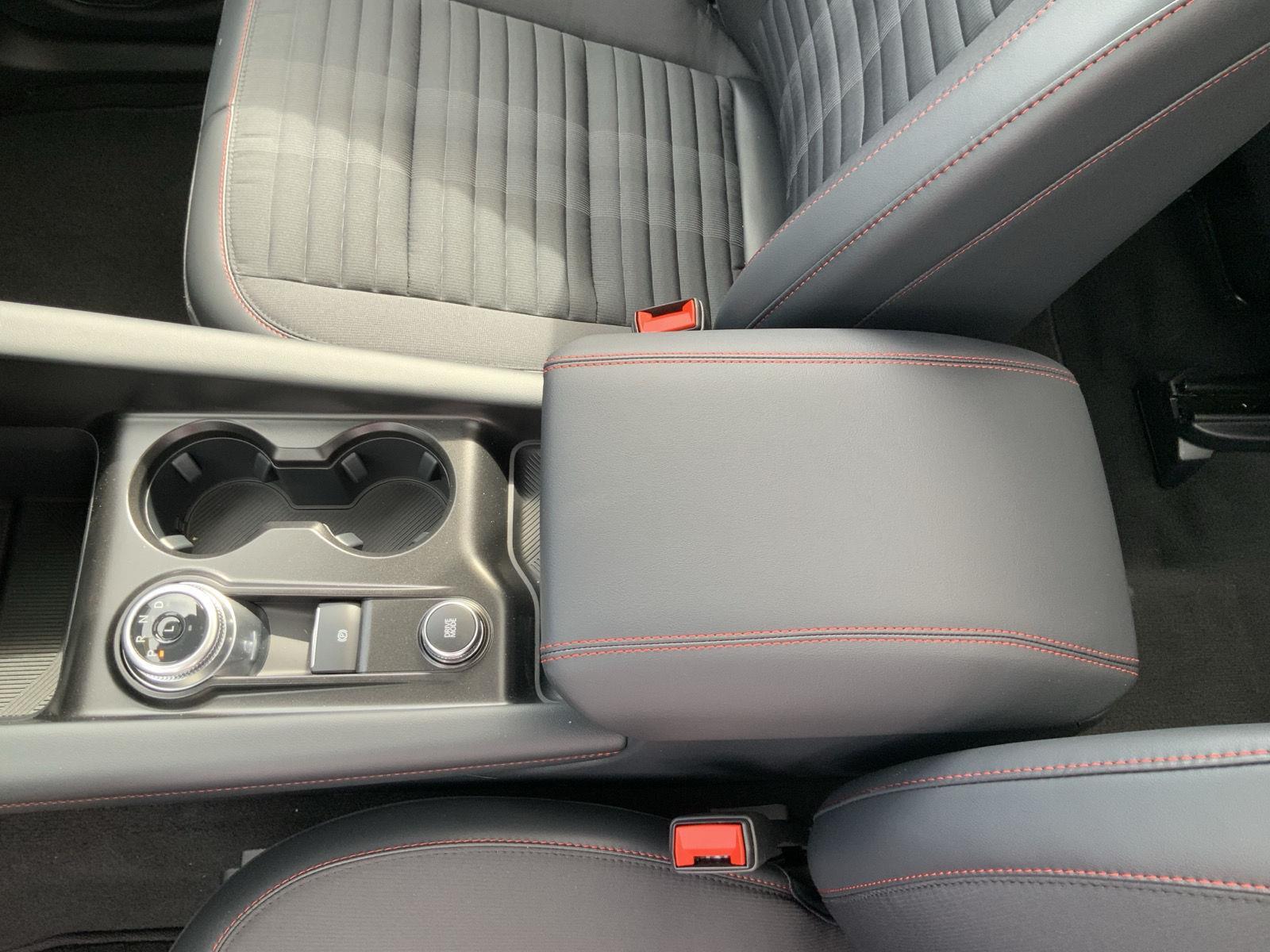 2026 Ford Explorer ST-Line - Photo 57