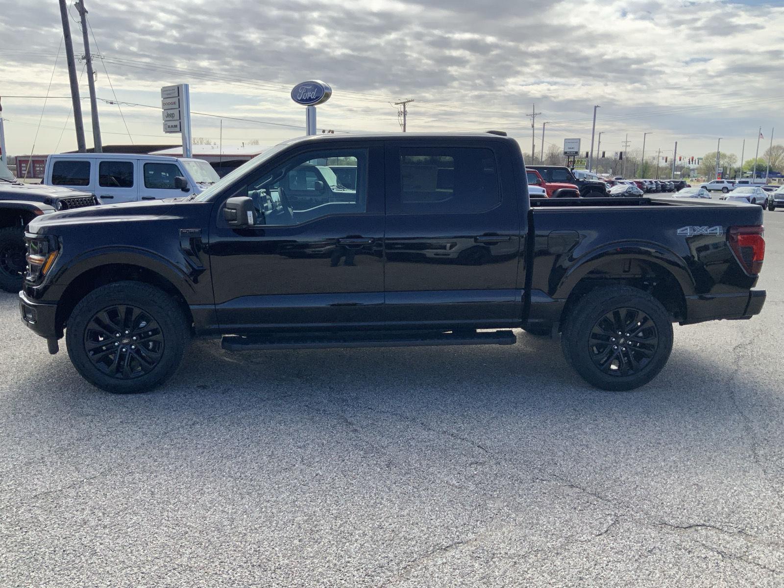 2026 Ford F-150 XLT - Photo 8