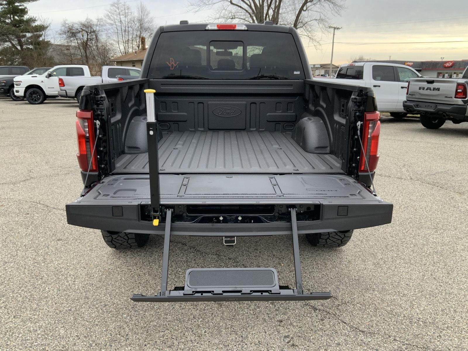 2026 Ford F-150 XLT - Photo 14