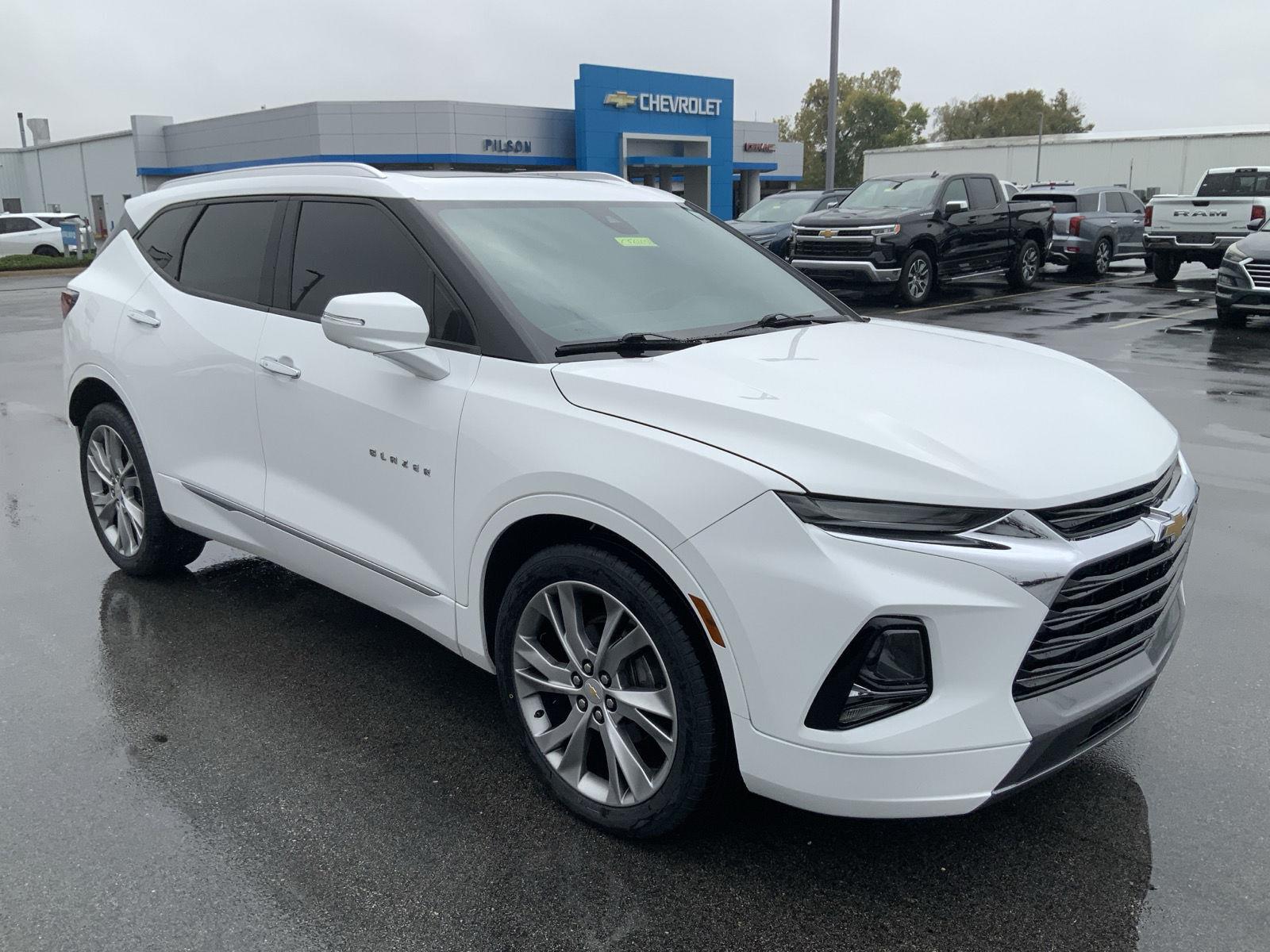 Used 2019 Chevrolet Blazer Premier with VIN 3GNKBKRS5KS695677 for sale in Clinton, IN