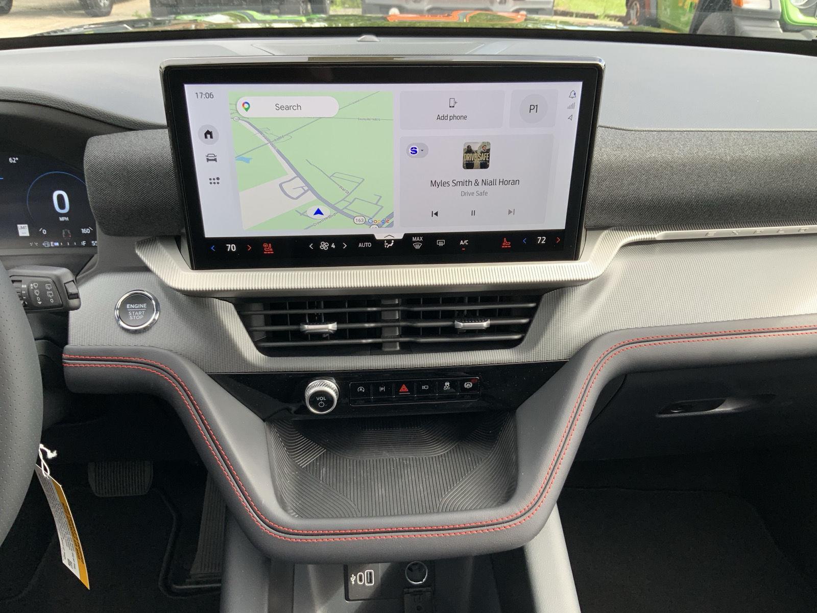 2026 Ford Explorer ST-Line - Photo 35