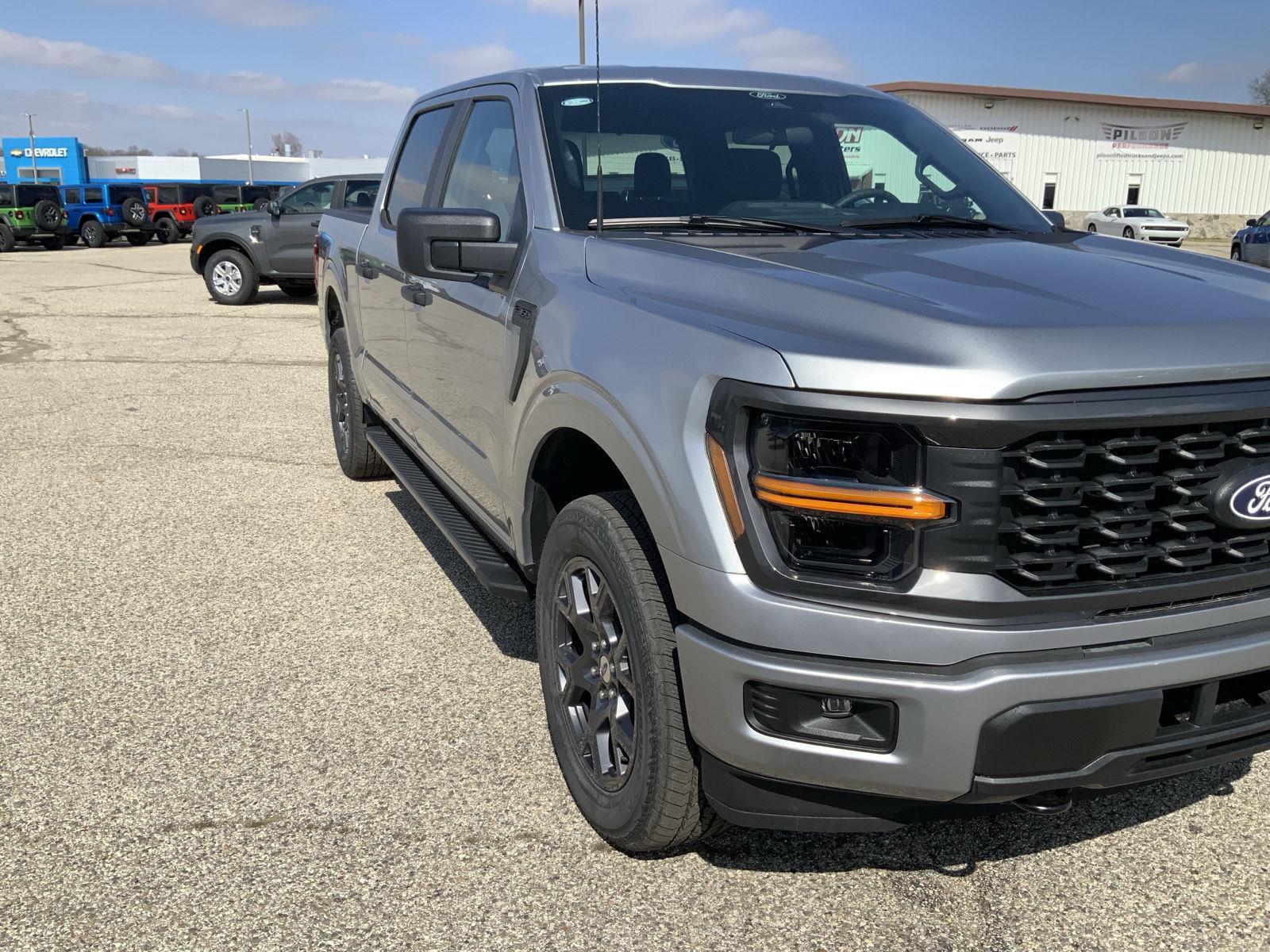 2026 Ford F-150 STX - Photo 12