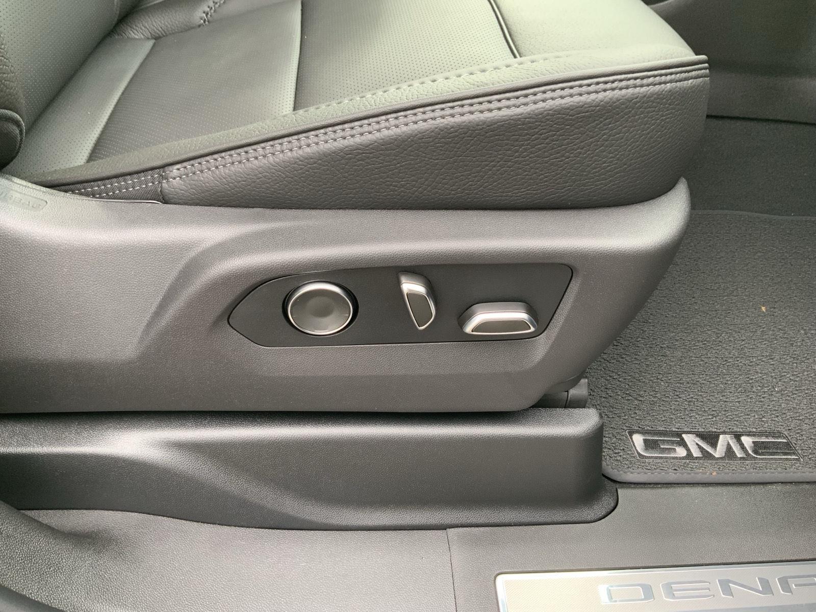 2026 GMC Yukon Denali - Photo 63
